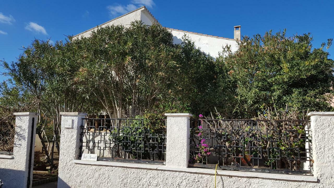 Villa Sul Mare A Chia Domus De Maria Eksteriør billede