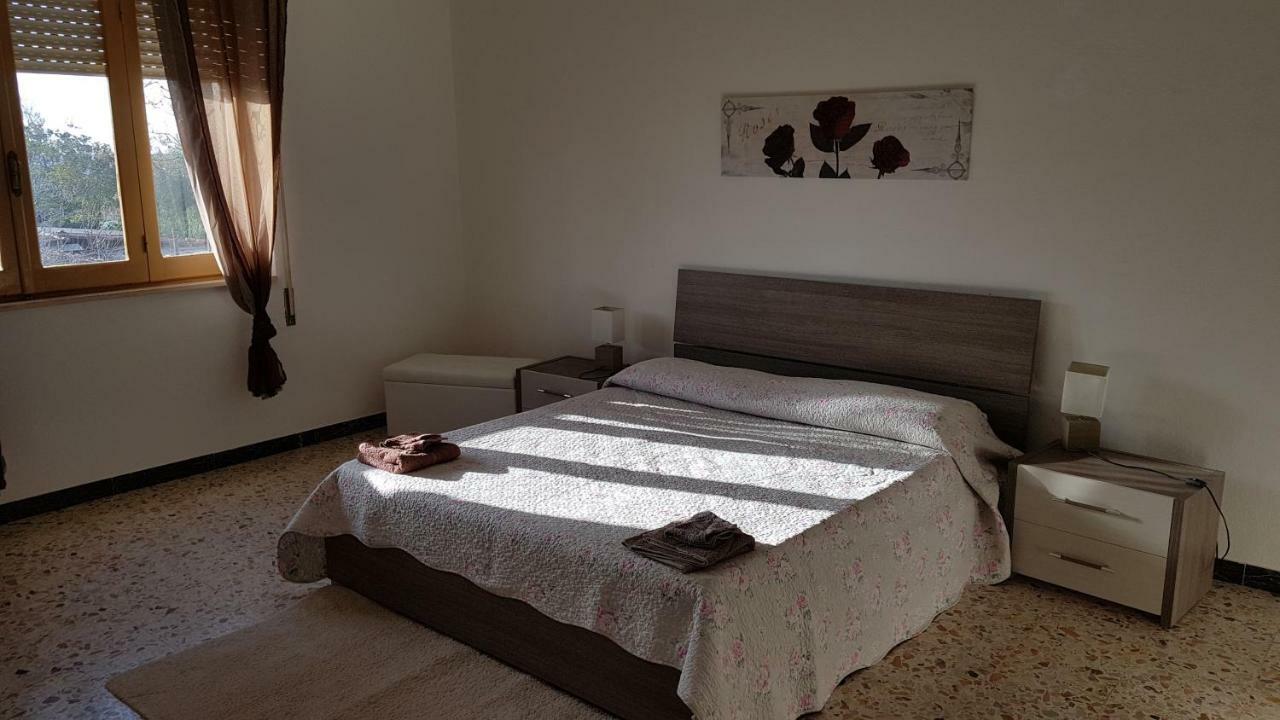Villa Sul Mare A Chia Domus De Maria Eksteriør billede